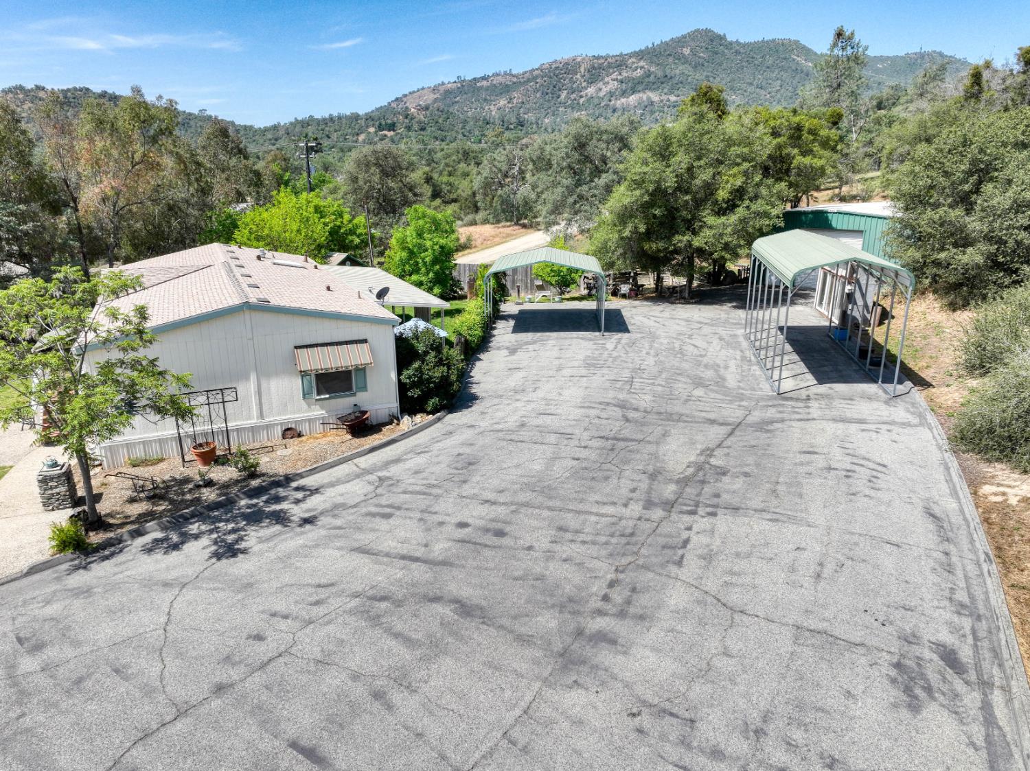 28242 Tollhouse Rd, Tollhouse, CA 93667