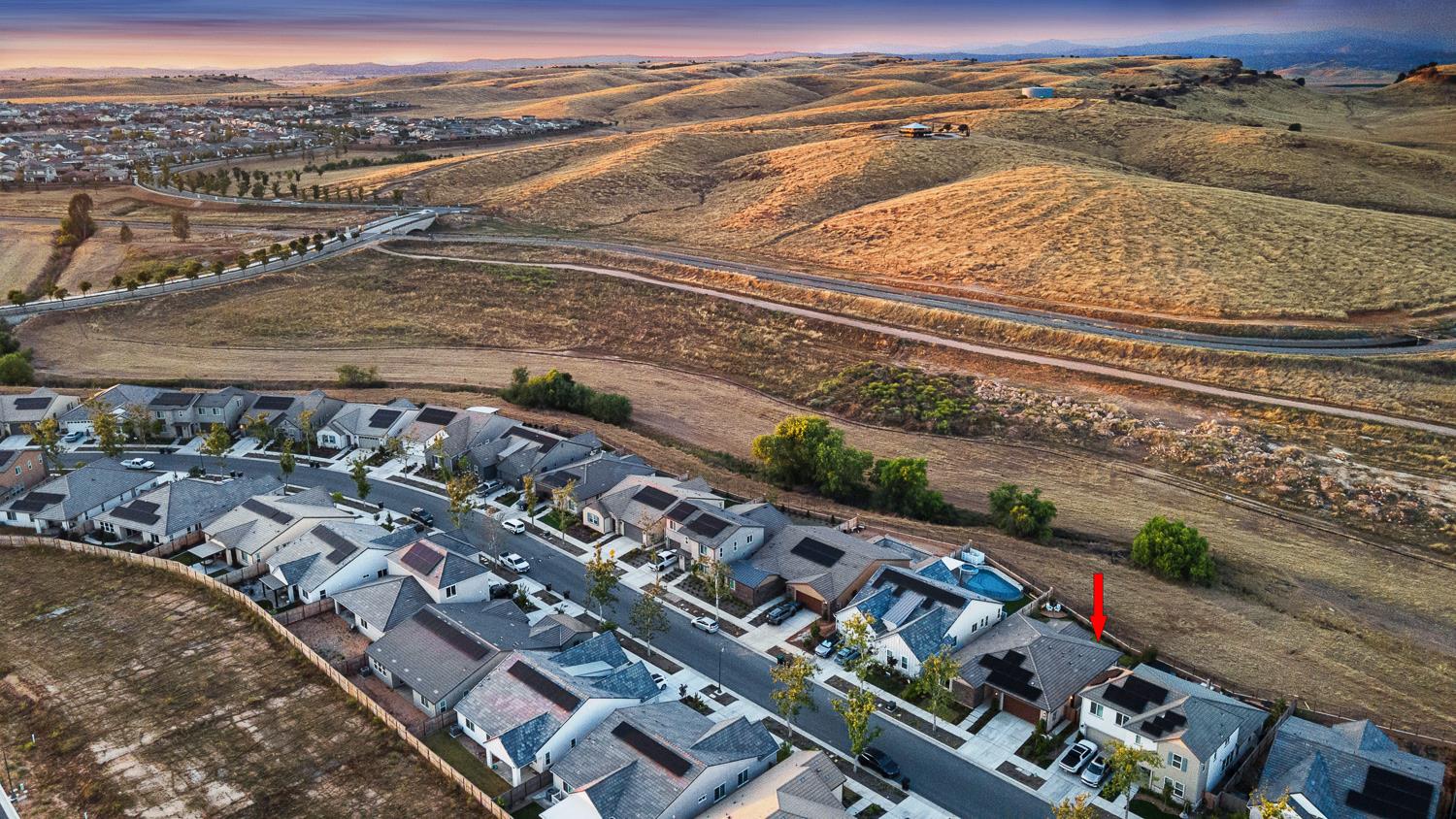 1243 Wildflower Dr, Madera, CA 93636