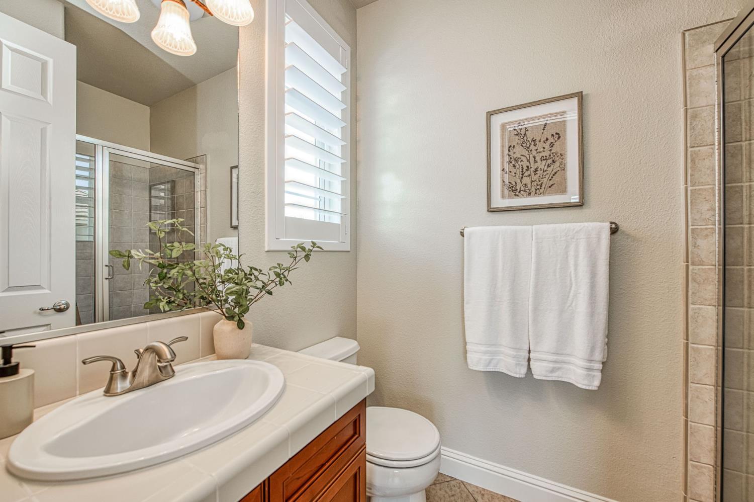 10745 E Landmark Way, Clovis, CA 93619