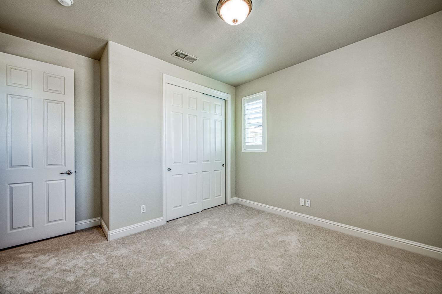 10745 E Landmark Way, Clovis, CA 93619