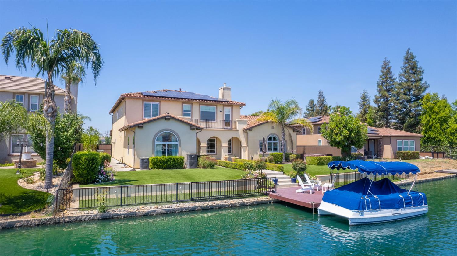 10745 E Landmark Way, Clovis, CA 93619