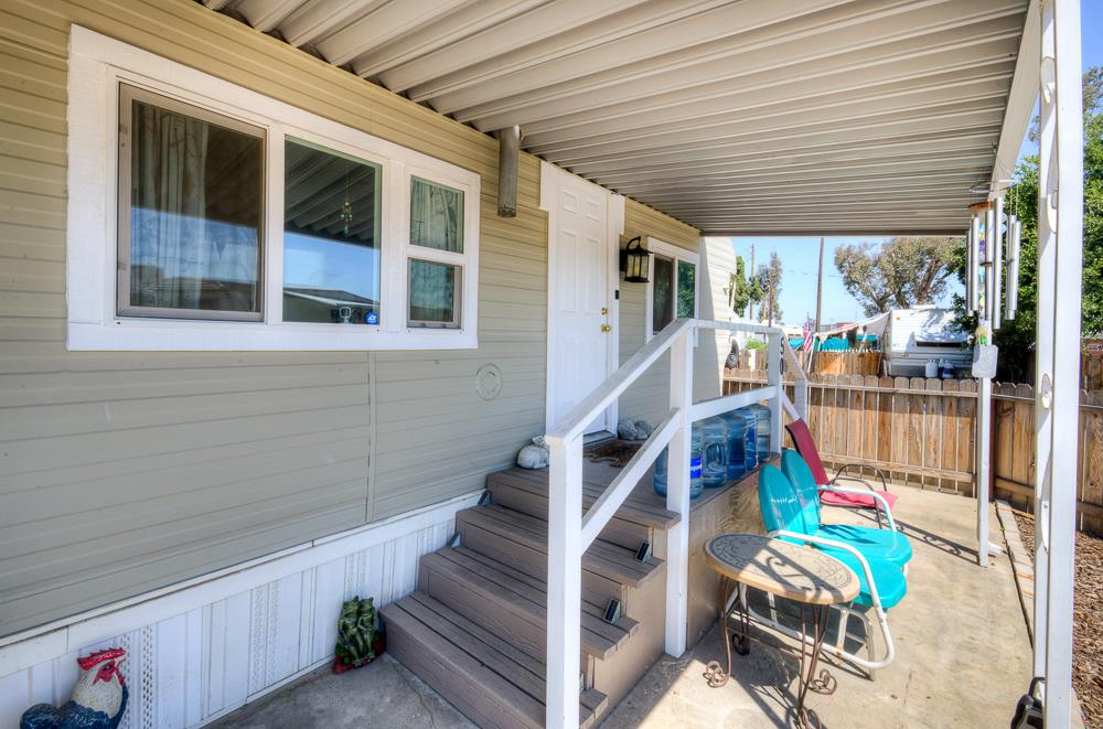 1941 N Golden State Blvd #50, Fresno, CA 93705