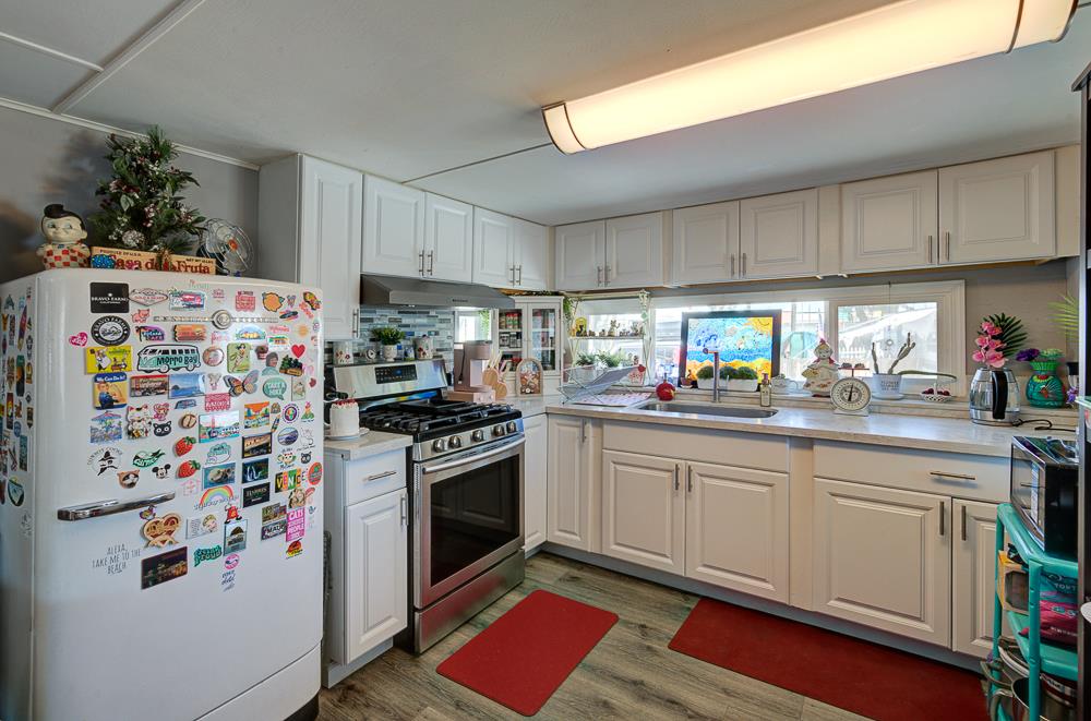 1941 N Golden State Blvd #50, Fresno, CA 93705