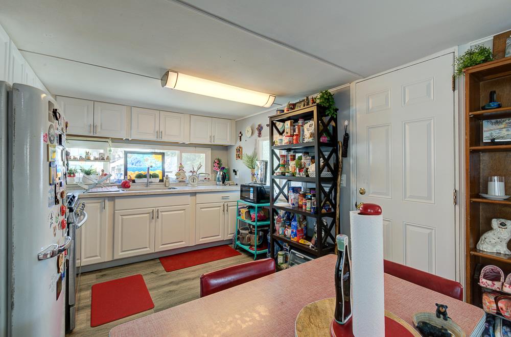 1941 N Golden State Blvd #50, Fresno, CA 93705