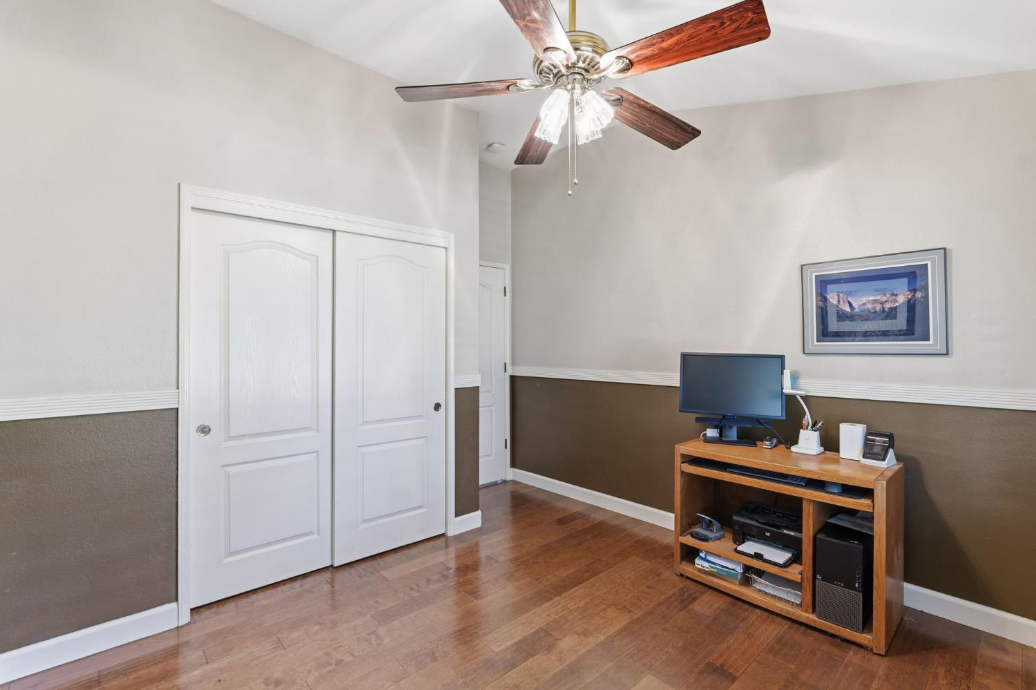 1826 Avenue C, Kingsburg, CA 93631