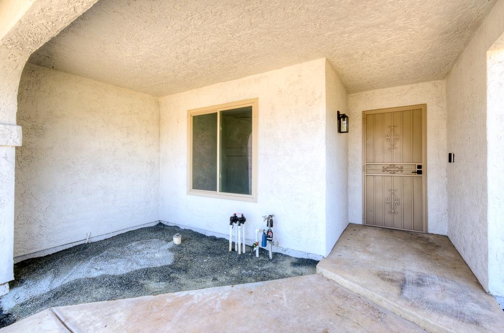 3221 N Hanover Ave, Fresno, CA 93722