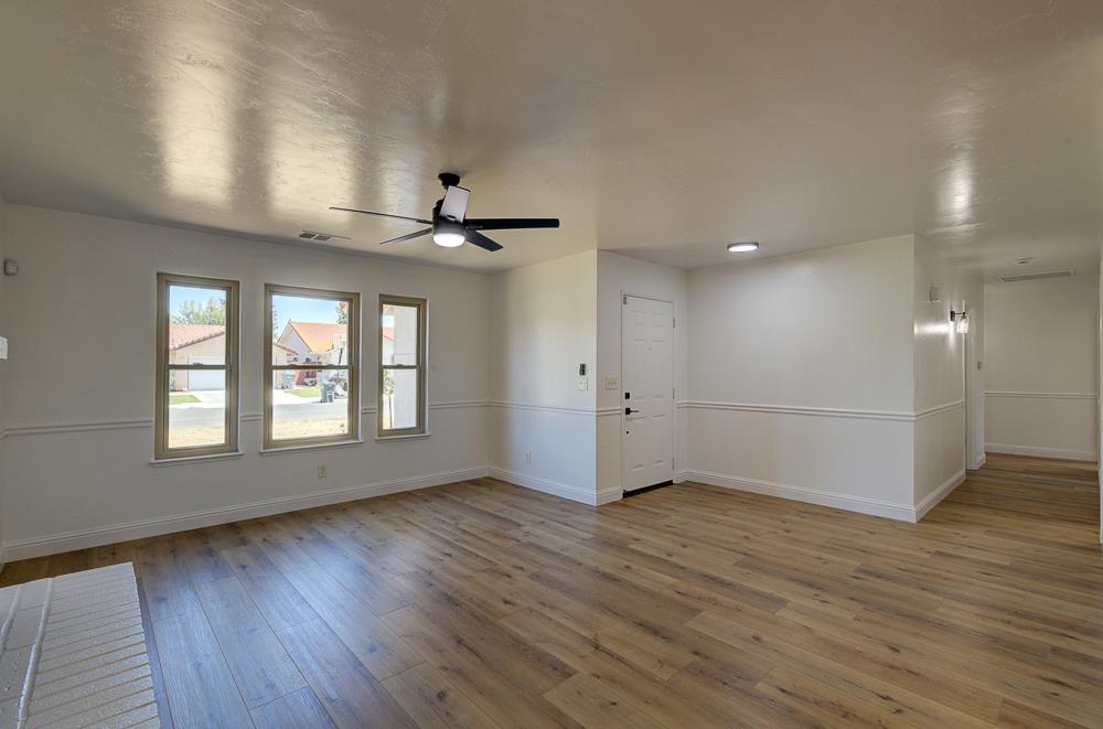 3221 N Hanover Ave, Fresno, CA 93722