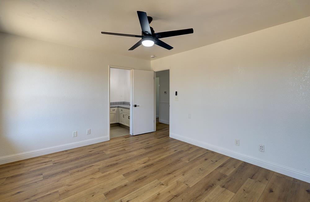 3221 N Hanover Ave, Fresno, CA 93722