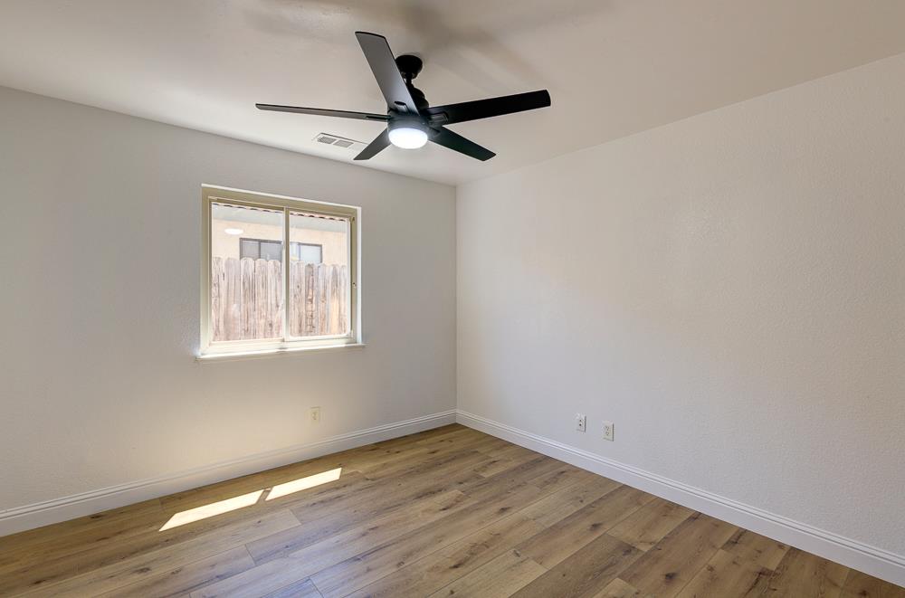3221 N Hanover Ave, Fresno, CA 93722