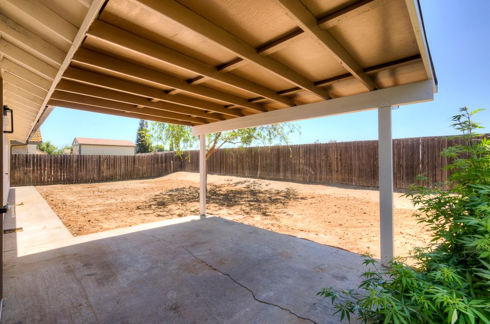 3221 N Hanover Ave, Fresno, CA 93722
