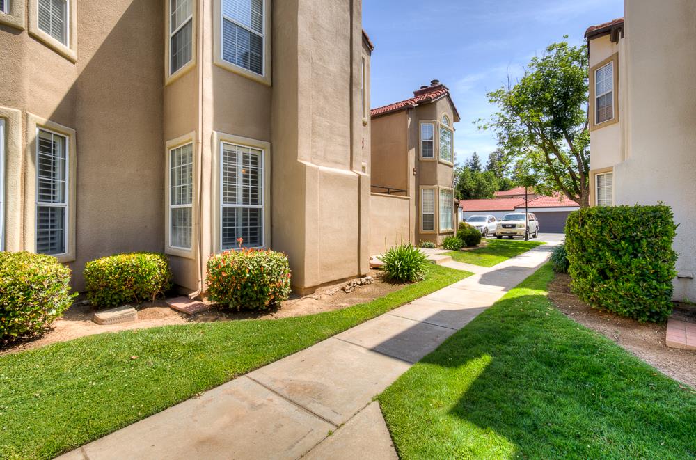 8153 N Cedar Ave #126, Fresno, CA 93720