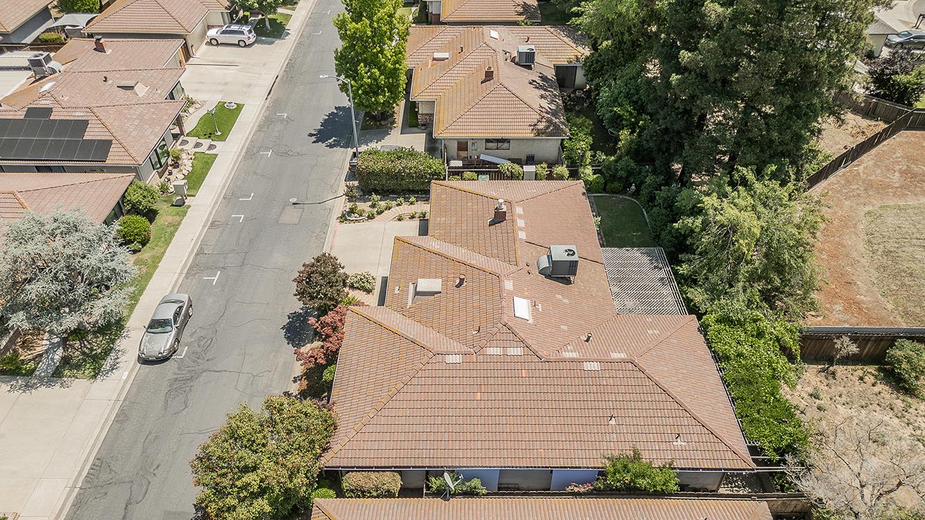 833 E El Paso Ave N, Fresno, CA 93720