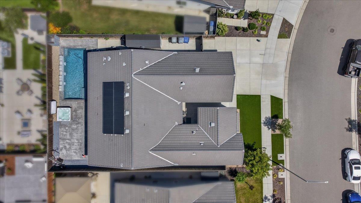 2086 N Phillip Ave, Clovis, CA 93619