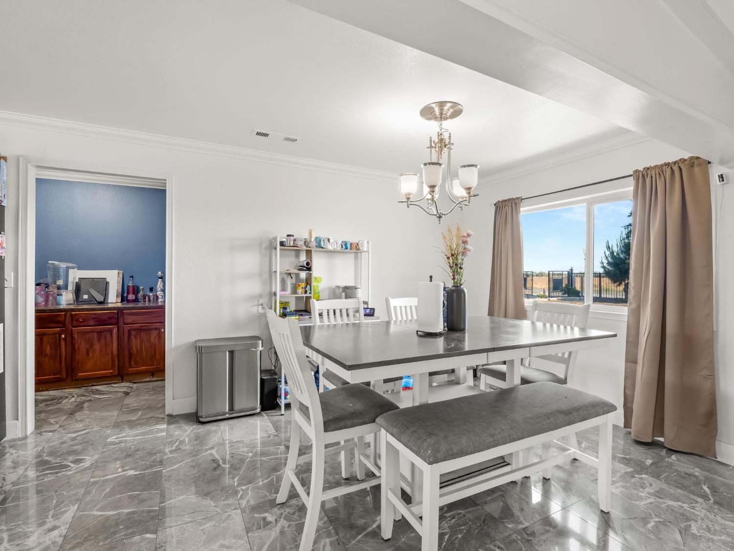 6110 W Nebraska Ave, Caruthers, CA 93609