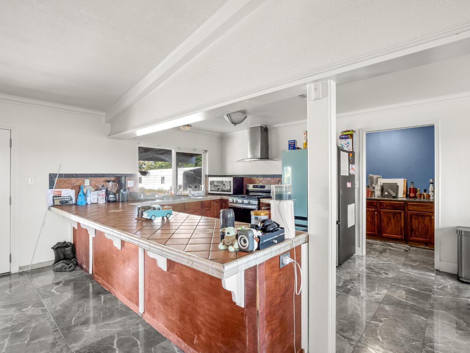 6110 W Nebraska Ave, Caruthers, CA 93609