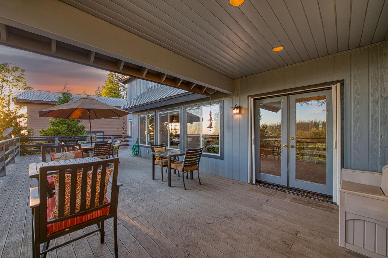 39649 Crest Point Ln, Shaver Lake, CA 93664
