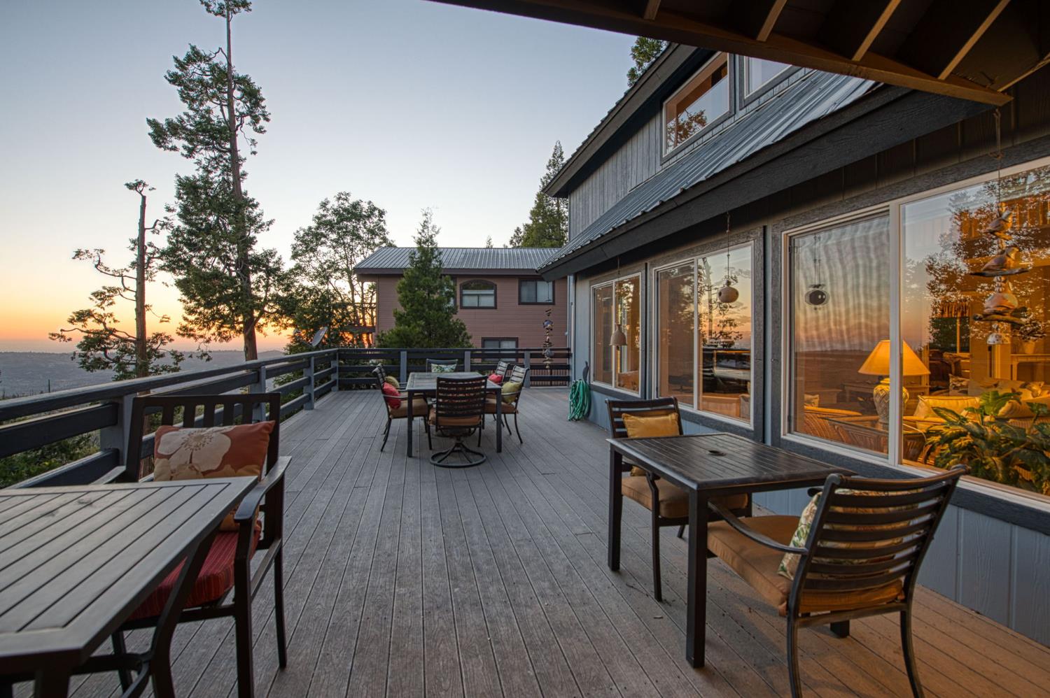 39649 Crest Point Ln, Shaver Lake, CA 93664