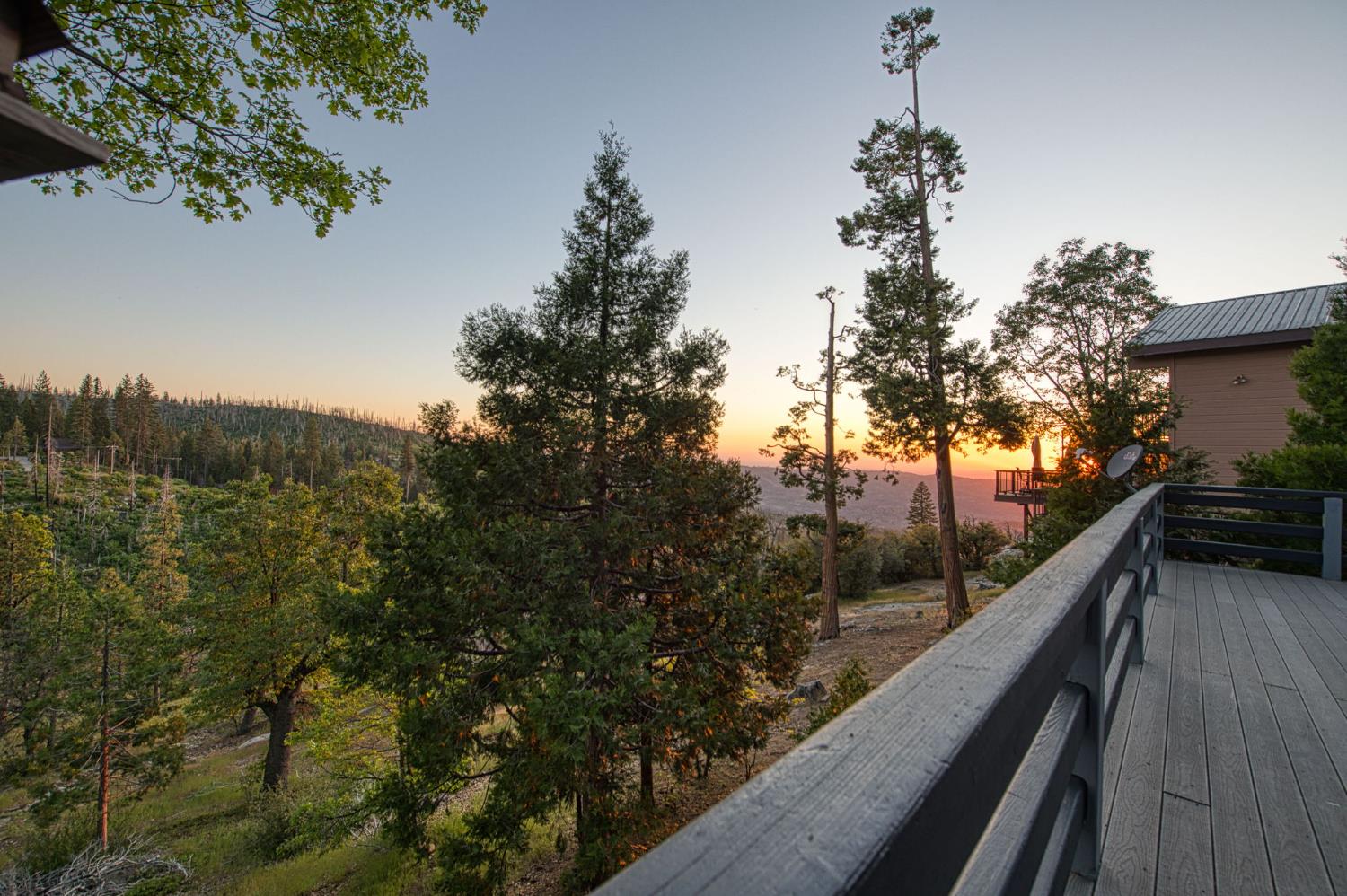39649 Crest Point Ln, Shaver Lake, CA 93664