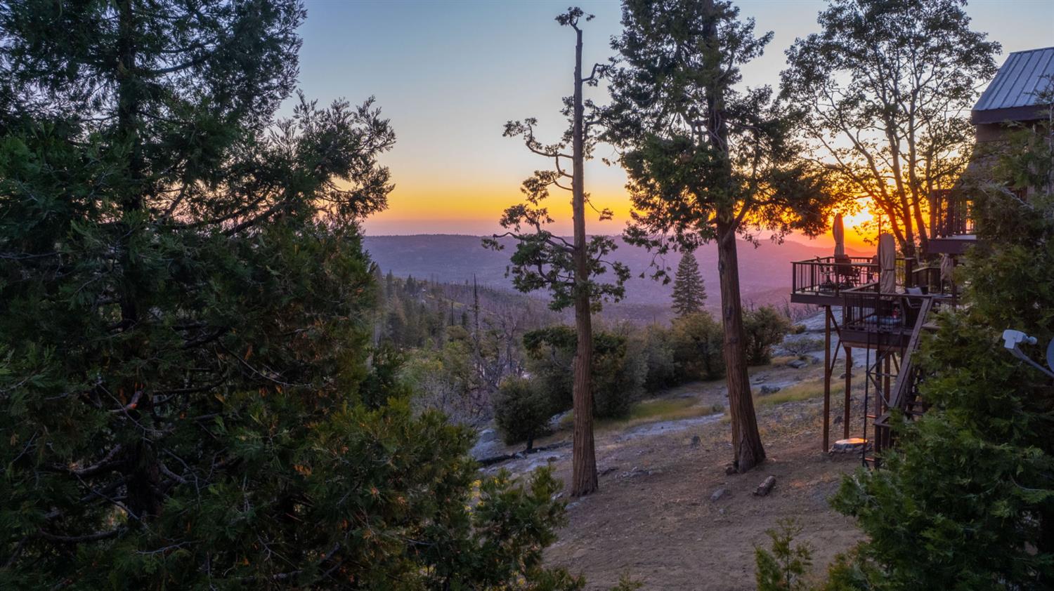 39649 Crest Point Ln, Shaver Lake, CA 93664