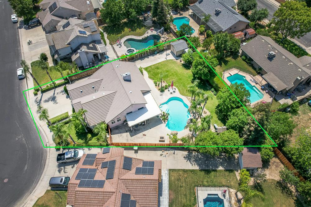 170 N Anderson Ave, Clovis, CA 93612