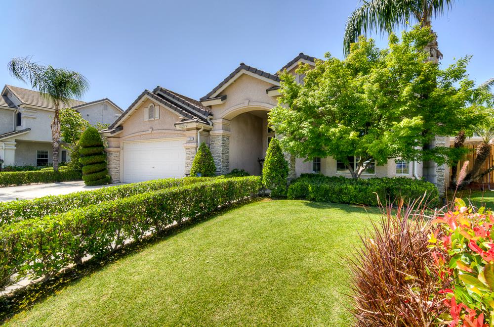 170 N Anderson Ave, Clovis, CA 93612