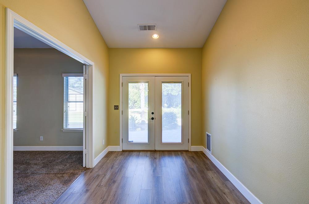 170 N Anderson Ave, Clovis, CA 93612