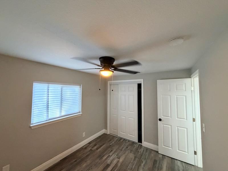 2448 Snyder Ave, Selma, CA 93662