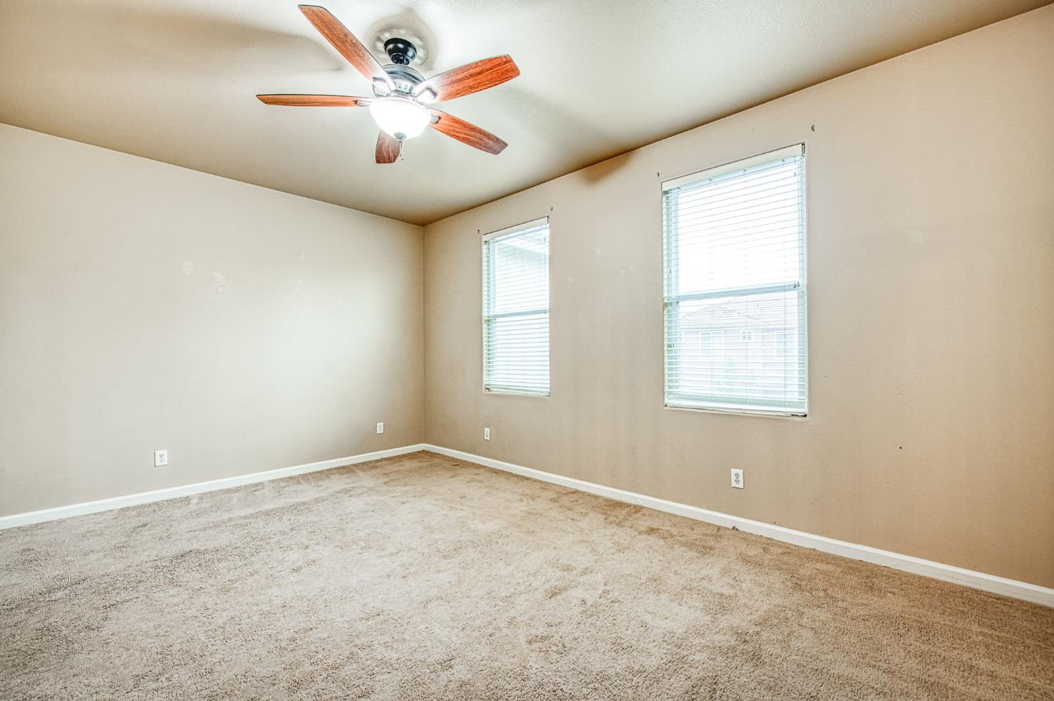 11078 Sawtooth Peak Way, Clovis, CA 93619