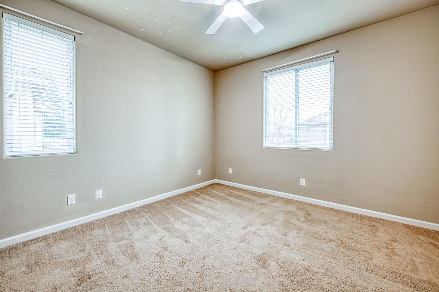 11078 Sawtooth Peak Way, Clovis, CA 93619