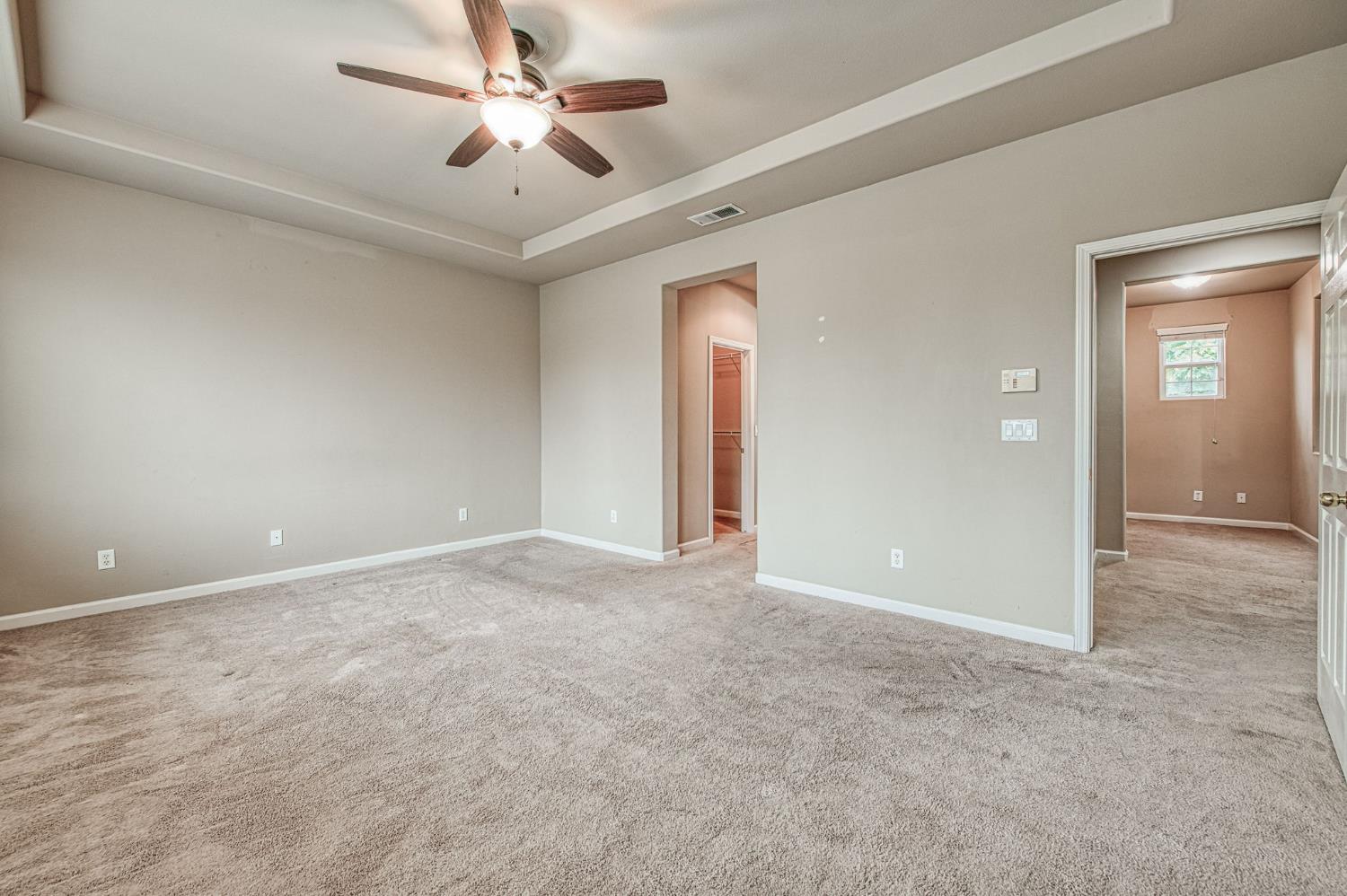 11078 Sawtooth Peak Way, Clovis, CA 93619