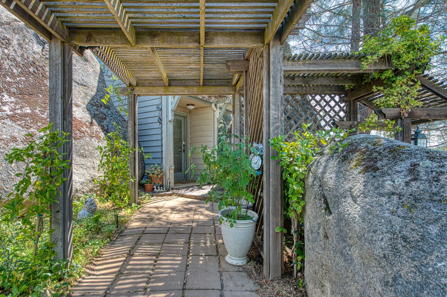 28760 Long Hollow Ct S, Coarsegold, CA 93614