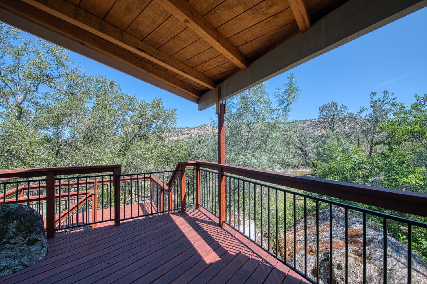 28760 Long Hollow Ct S, Coarsegold, CA 93614