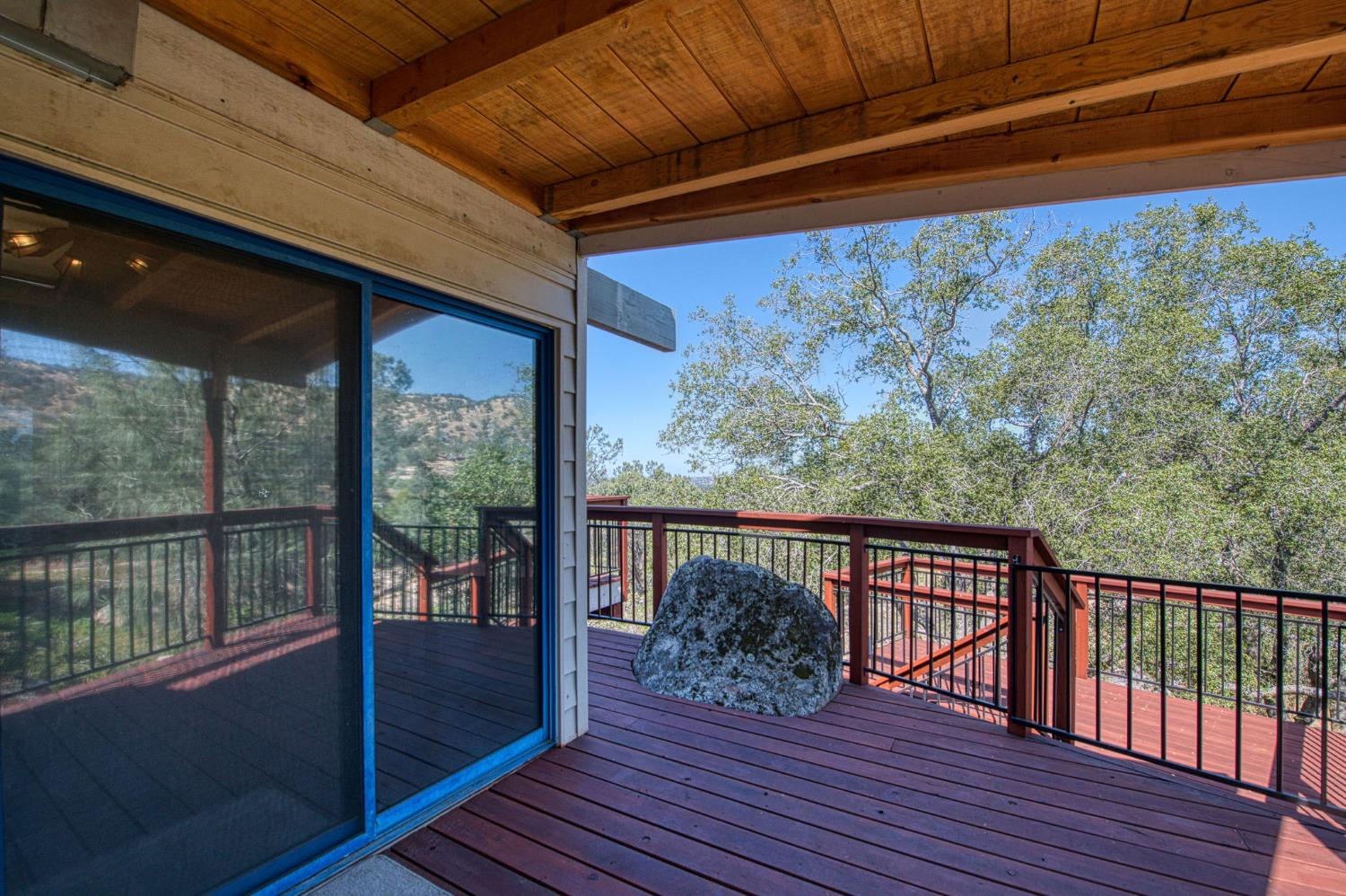 28760 Long Hollow Ct S, Coarsegold, CA 93614