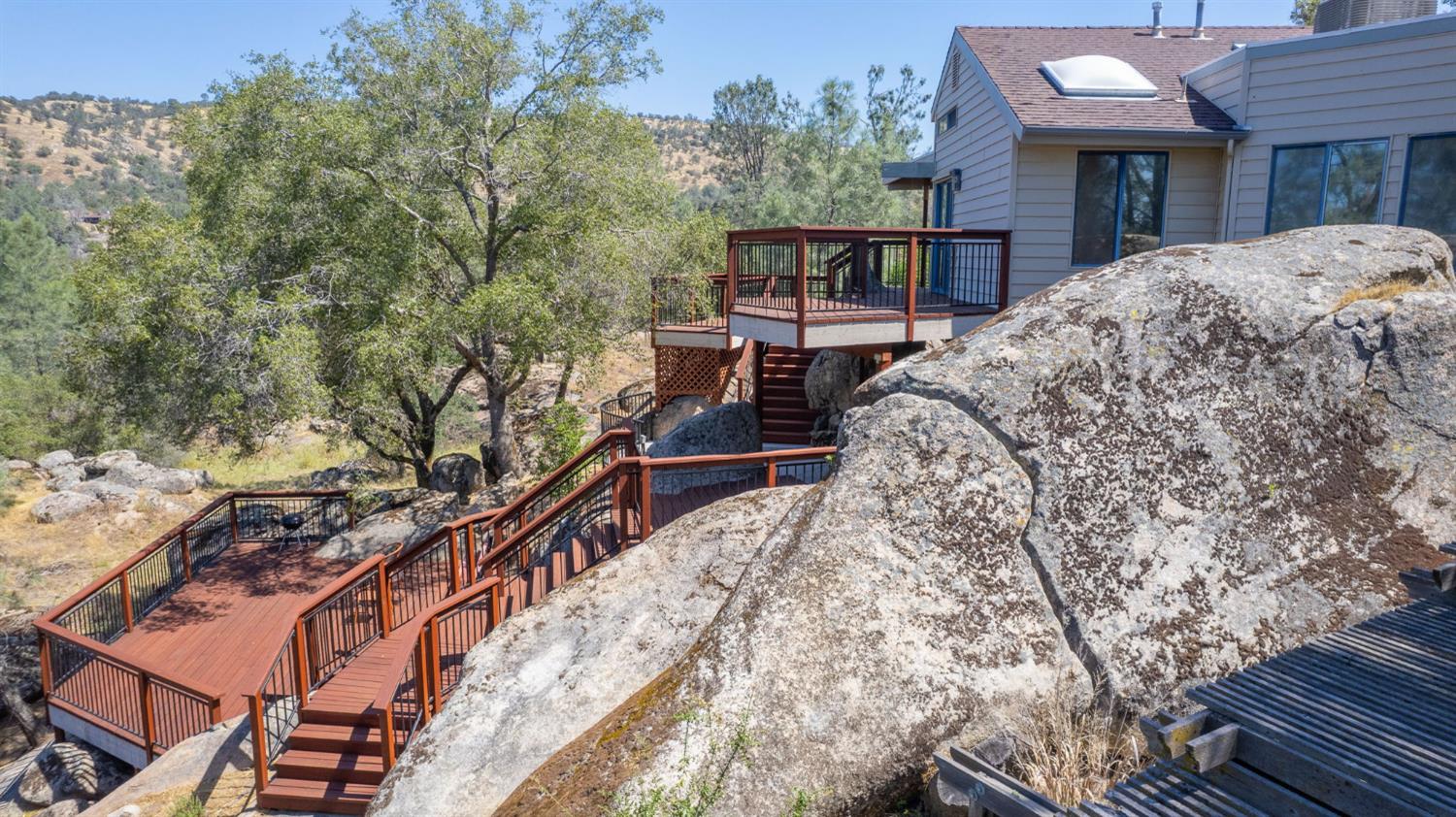 28760 Long Hollow Ct S, Coarsegold, CA 93614