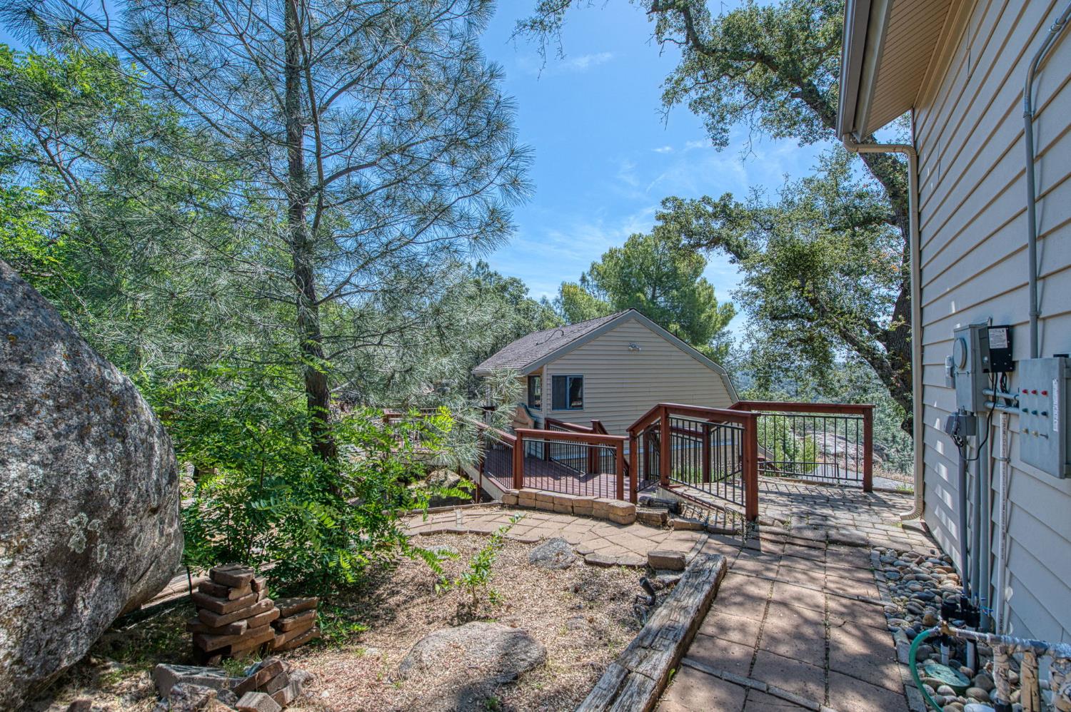 28760 Long Hollow Ct S, Coarsegold, CA 93614