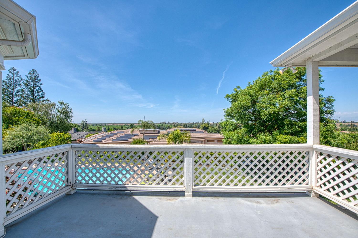 7661 N Pleasant Ave, Fresno, CA 93711