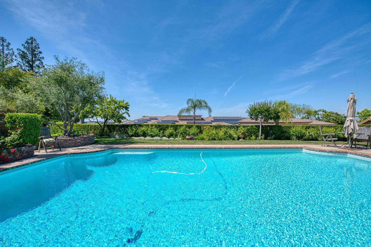 7661 N Pleasant Ave, Fresno, CA 93711