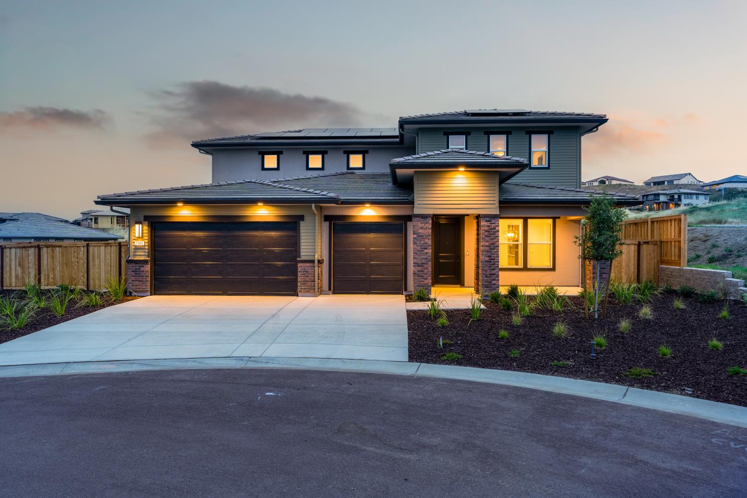 7945 Sierra Ct, Friant, CA 93626
