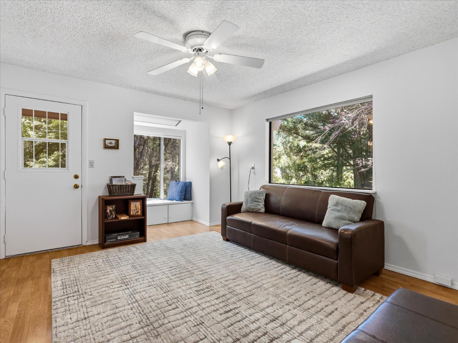 49628 Stillmeadow Dr, Oakhurst, CA 93644