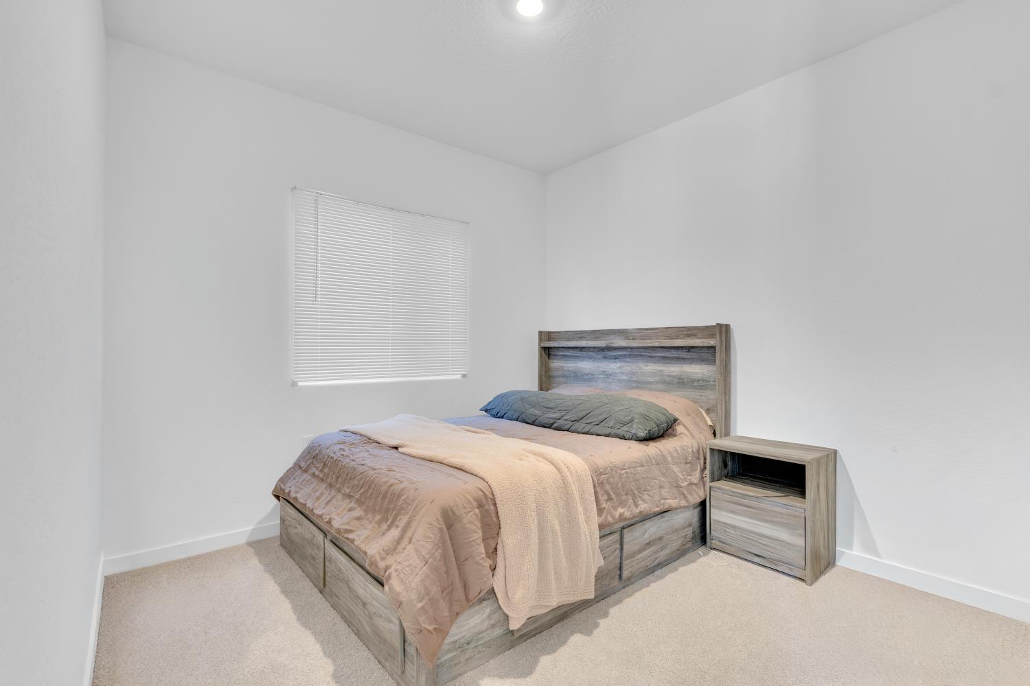 7066 Cheshire Ave, Fresno, CA 93723