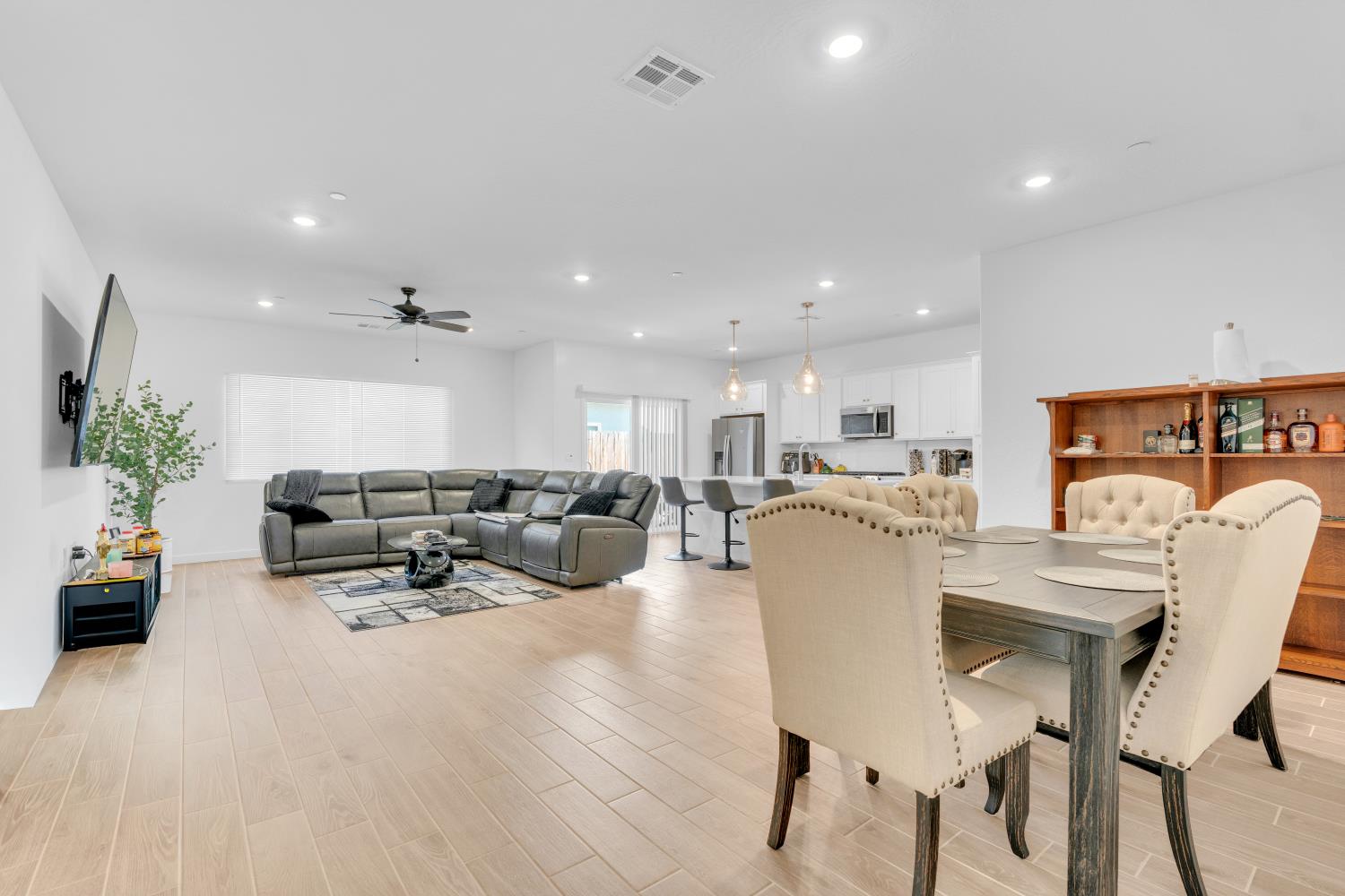 7066 Cheshire Ave, Fresno, CA 93723