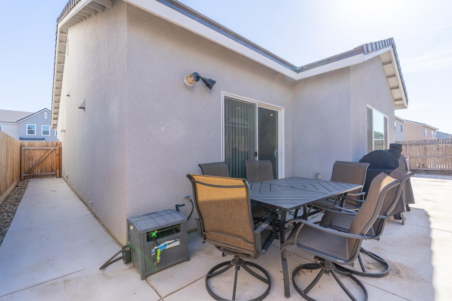 7066 Cheshire Ave, Fresno, CA 93723
