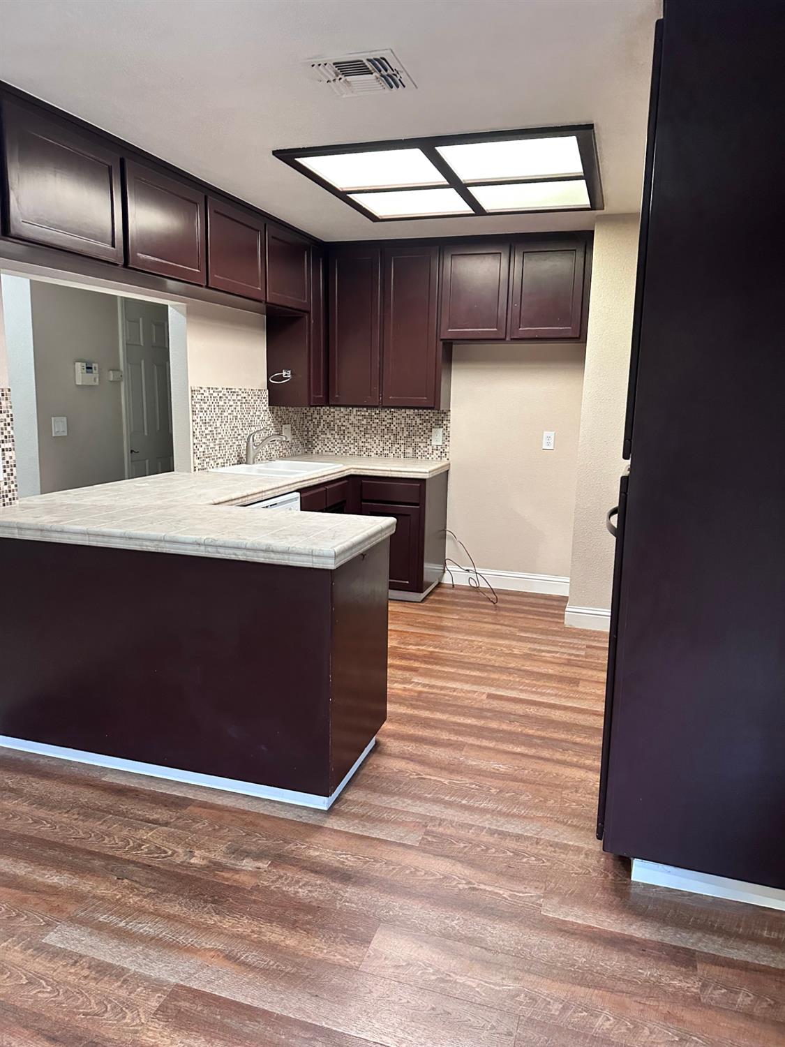 5191 W Fremont, Fresno, CA 93722