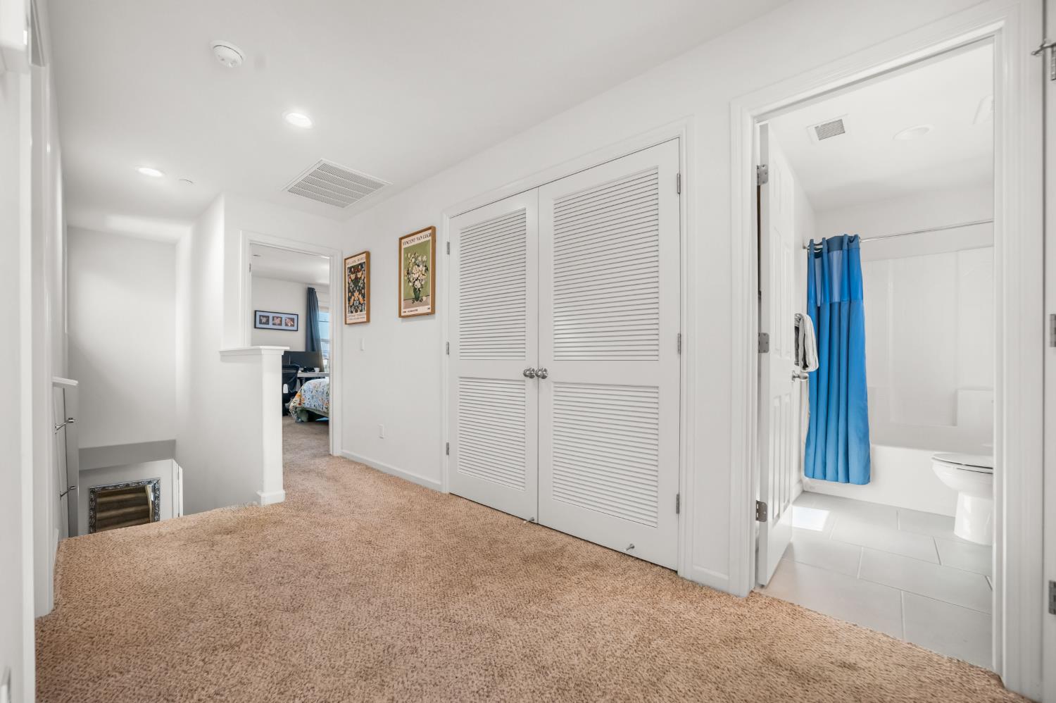 1532 Joy Dr, Clovis, CA 93619