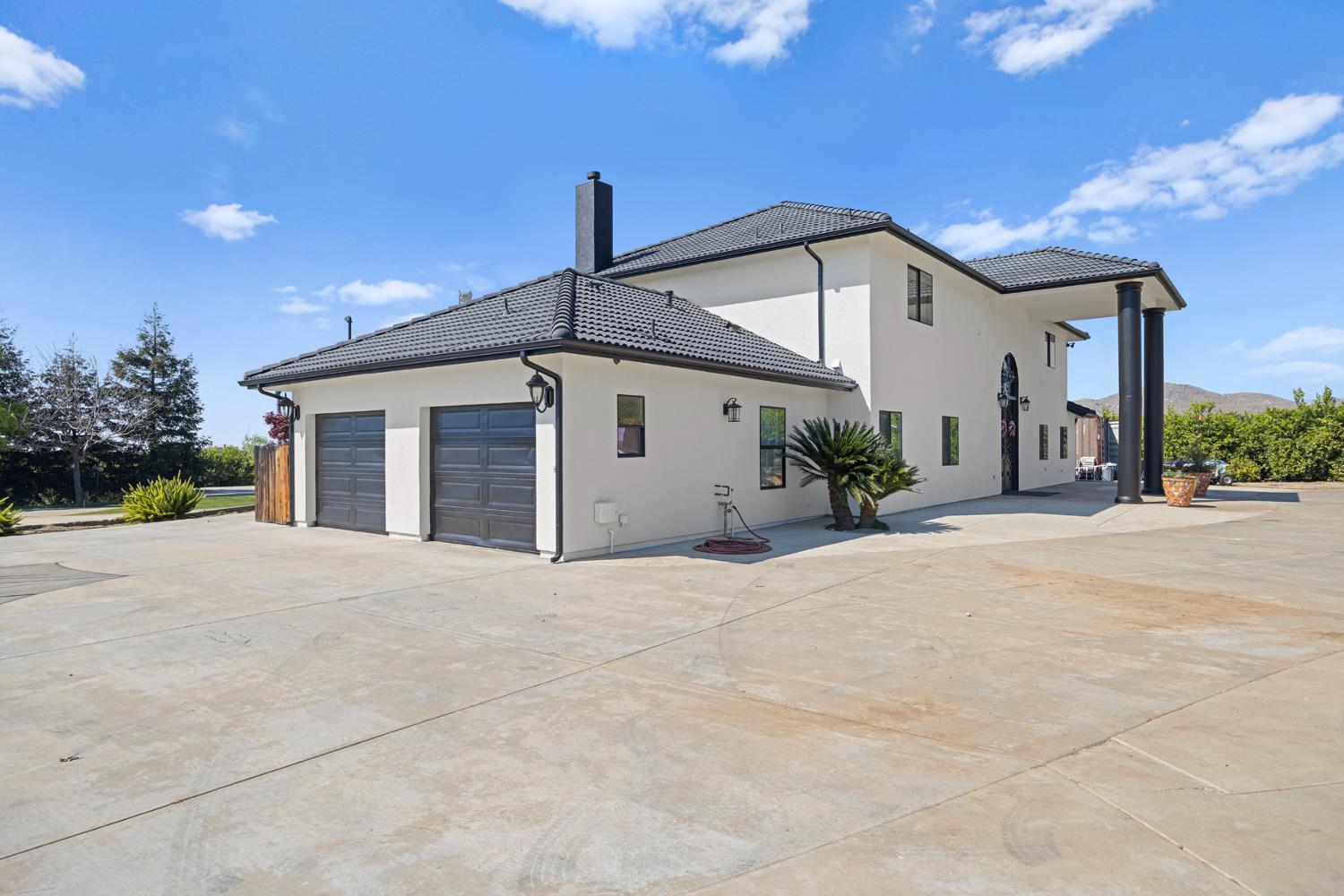21031 Road 256, Strathmore, CA 93267