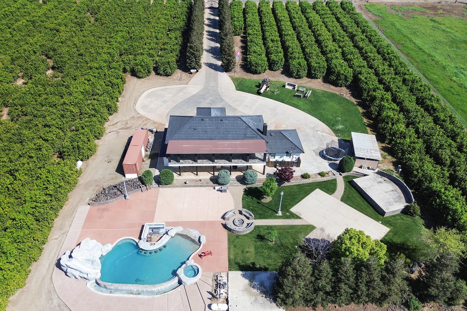 21031 Road 256, Strathmore, CA 93267