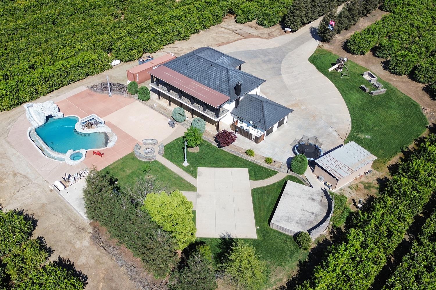 21031 Road 256, Strathmore, CA 93267