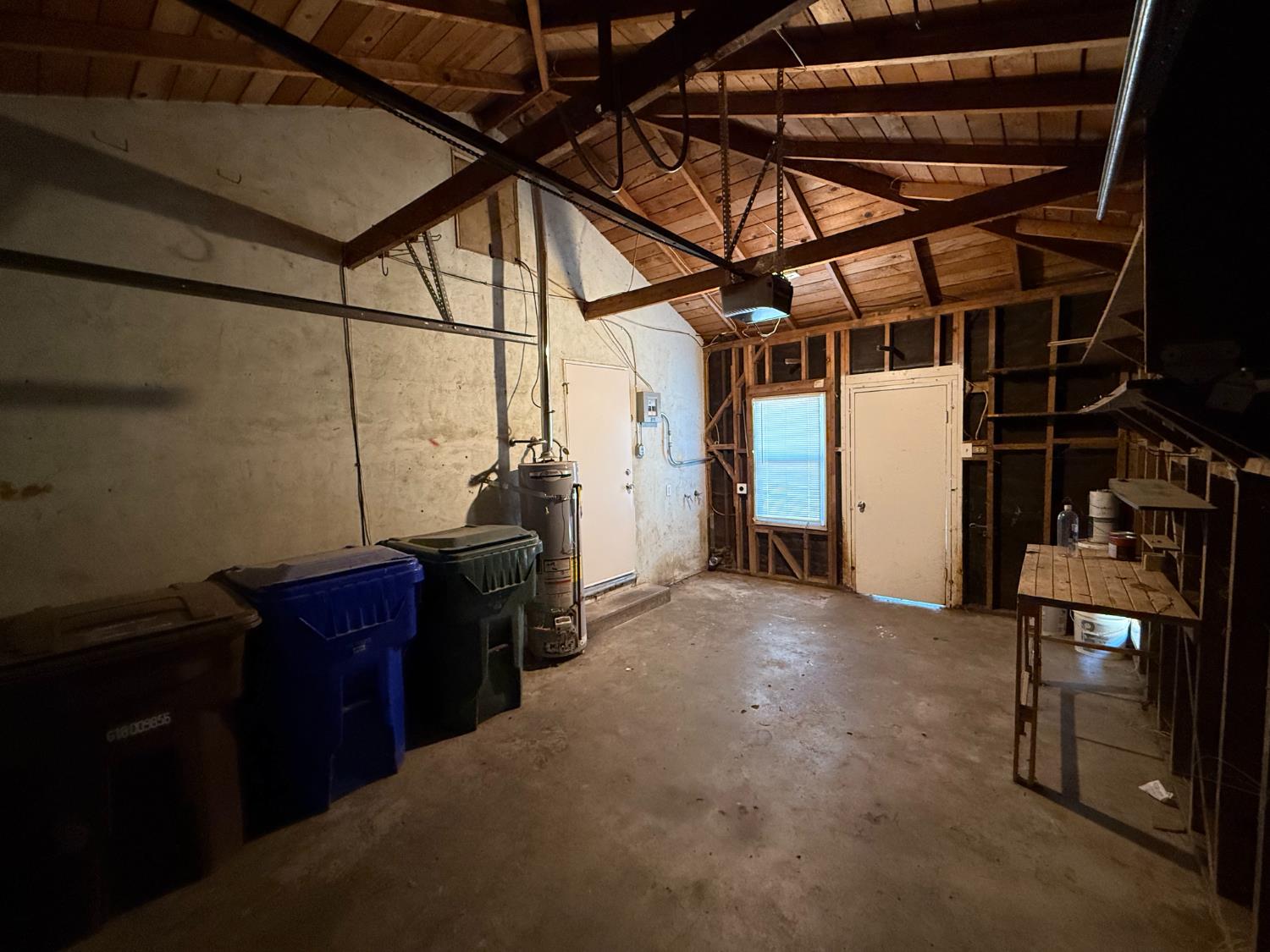 778 N Magnolia Ave, Farmersville, CA 93223