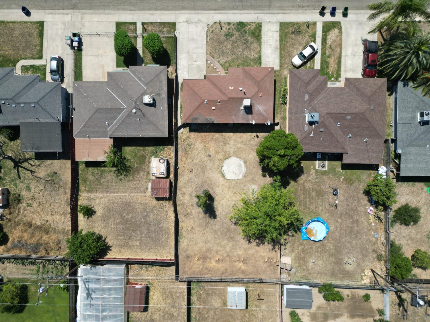 778 N Magnolia Ave, Farmersville, CA 93223
