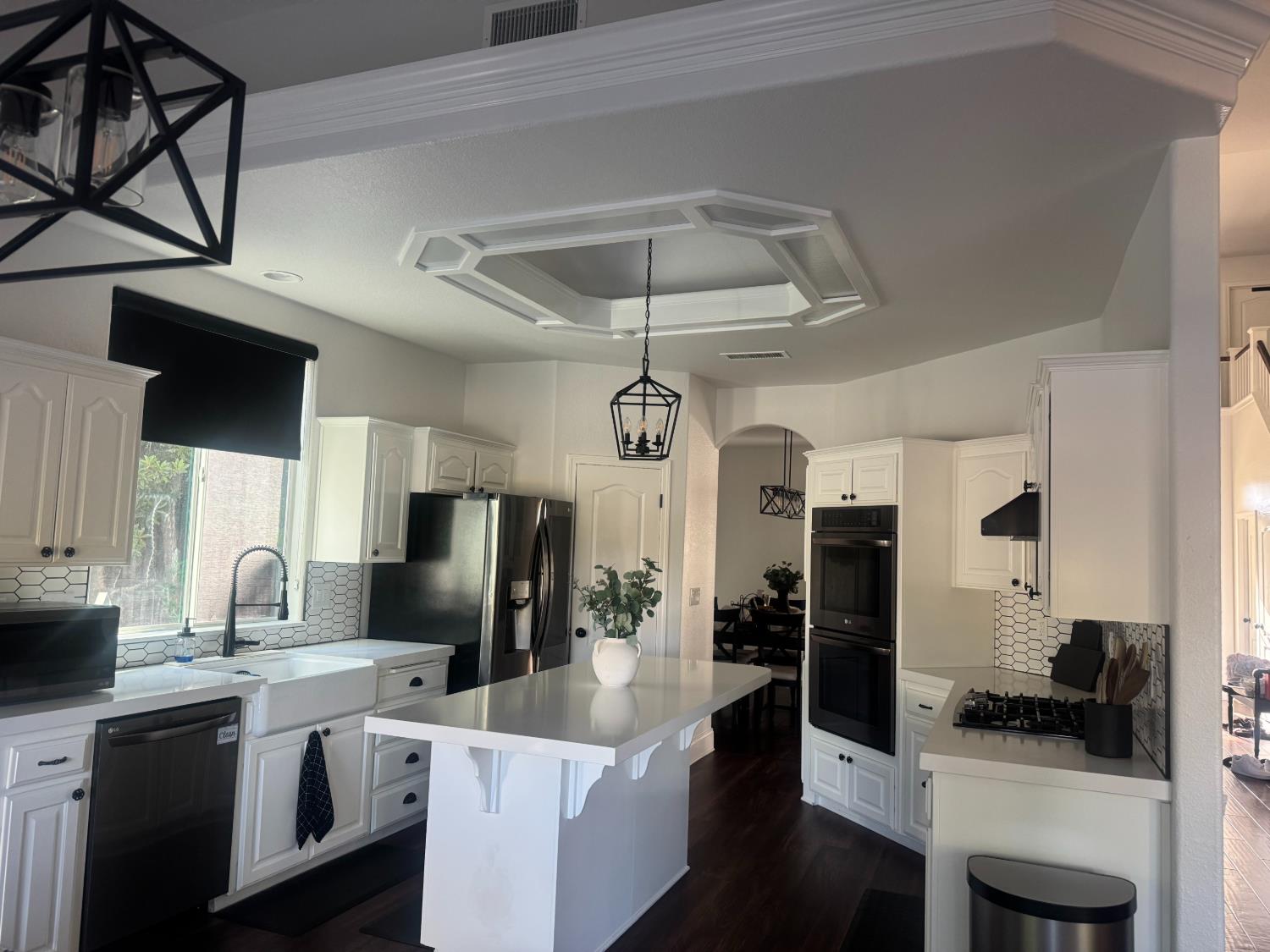 1613 N Dewitt Ave, Clovis, CA 93619